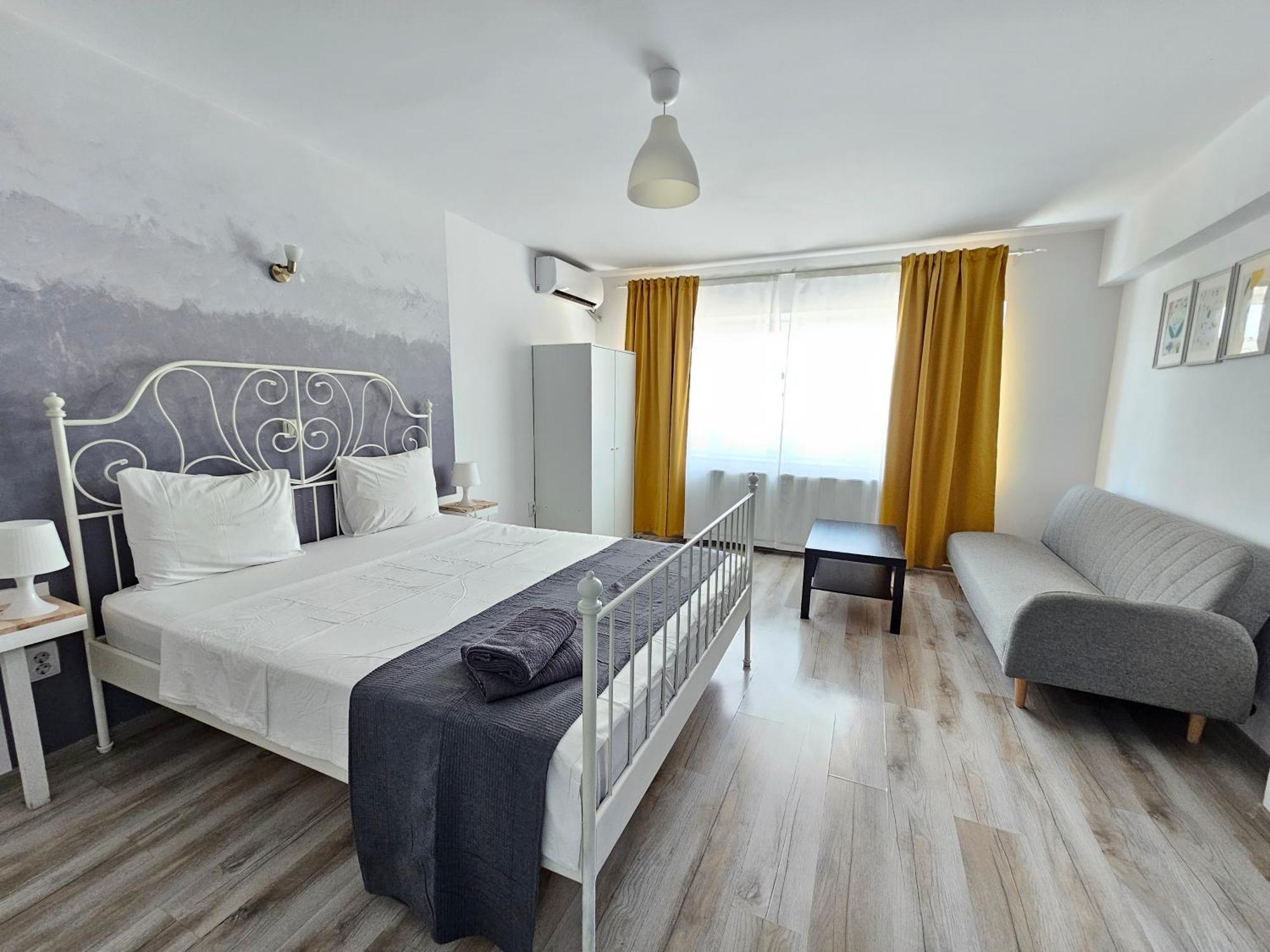 Color Apartments Old Town Center Bucarest Exterior foto